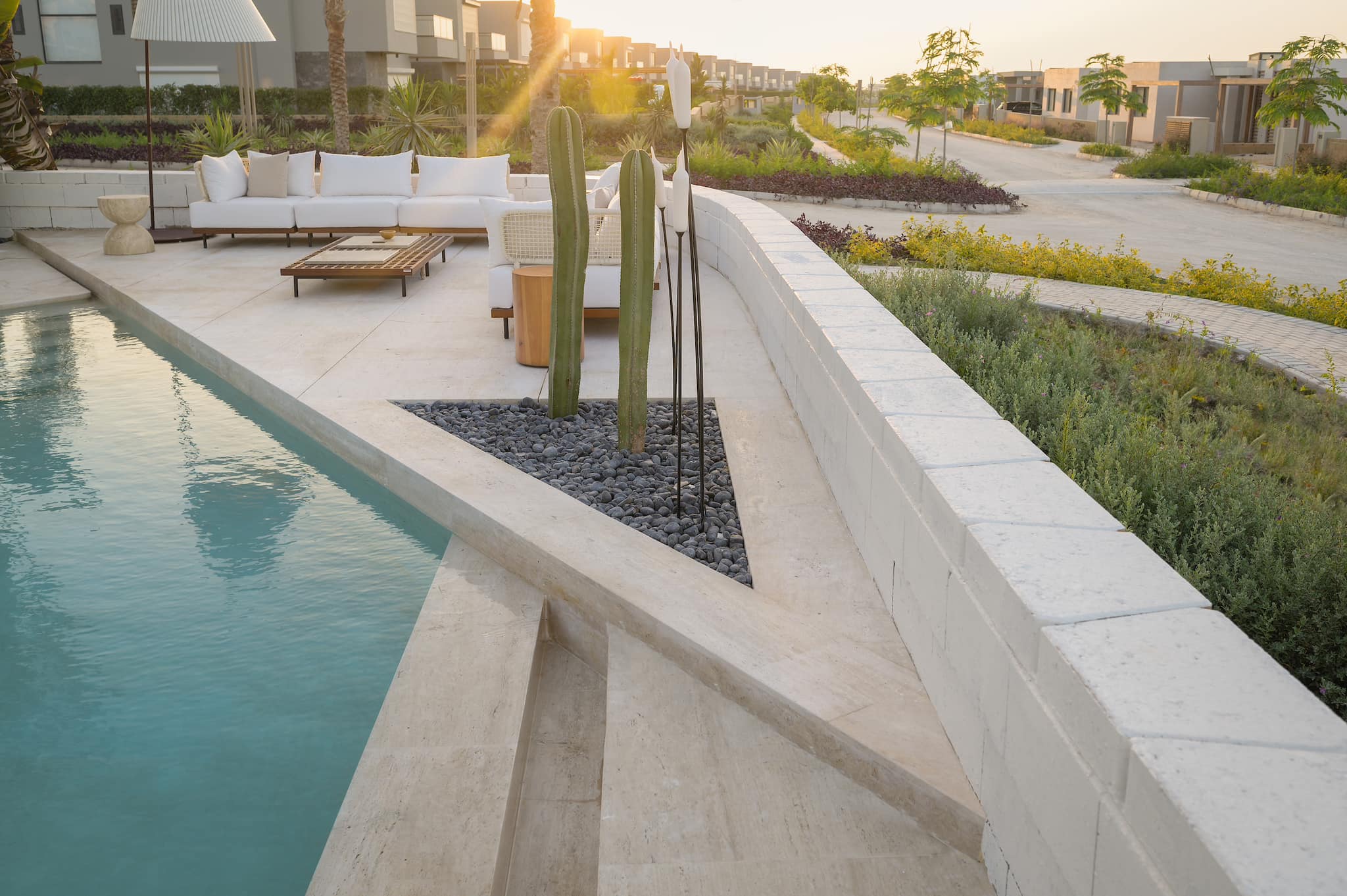 Corniche Pearl Residence — Abu Dhabi